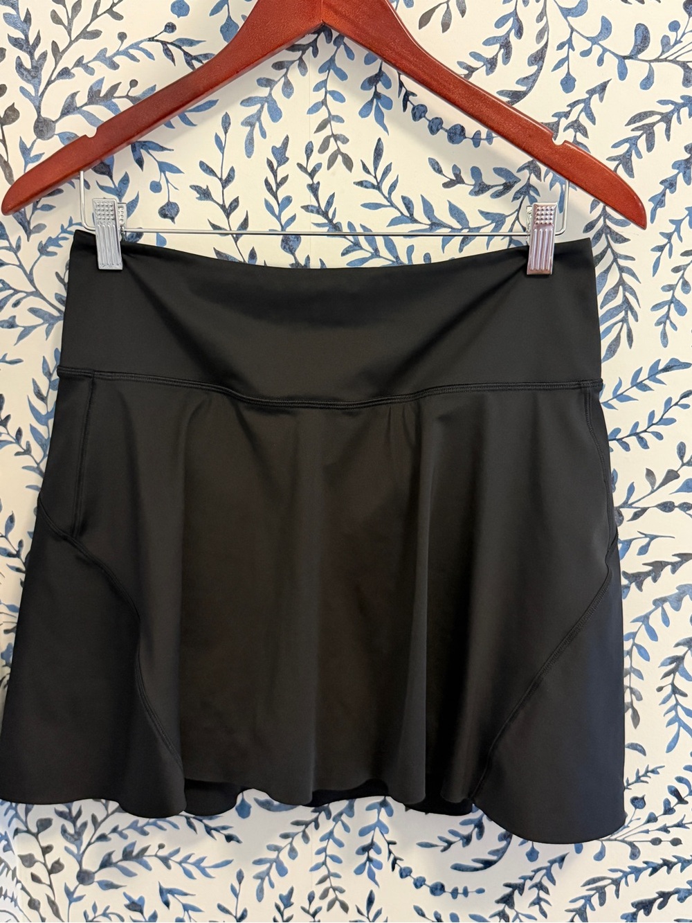 Athleta ace tennis skort 15.5” black